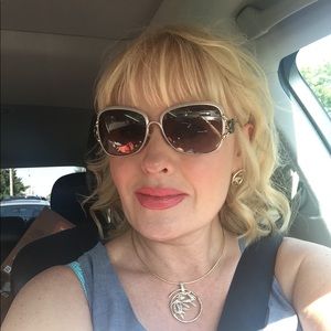 Meet your Posher, Olga